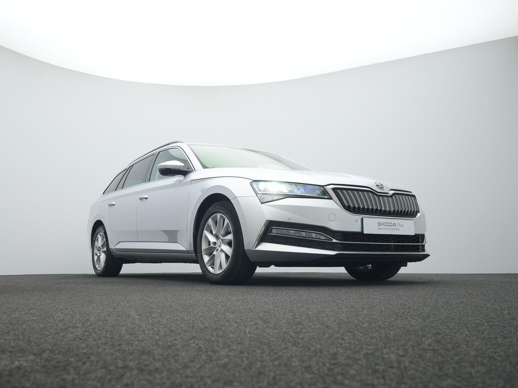 ŠKODA Superb (KRT17J) met abonnement
