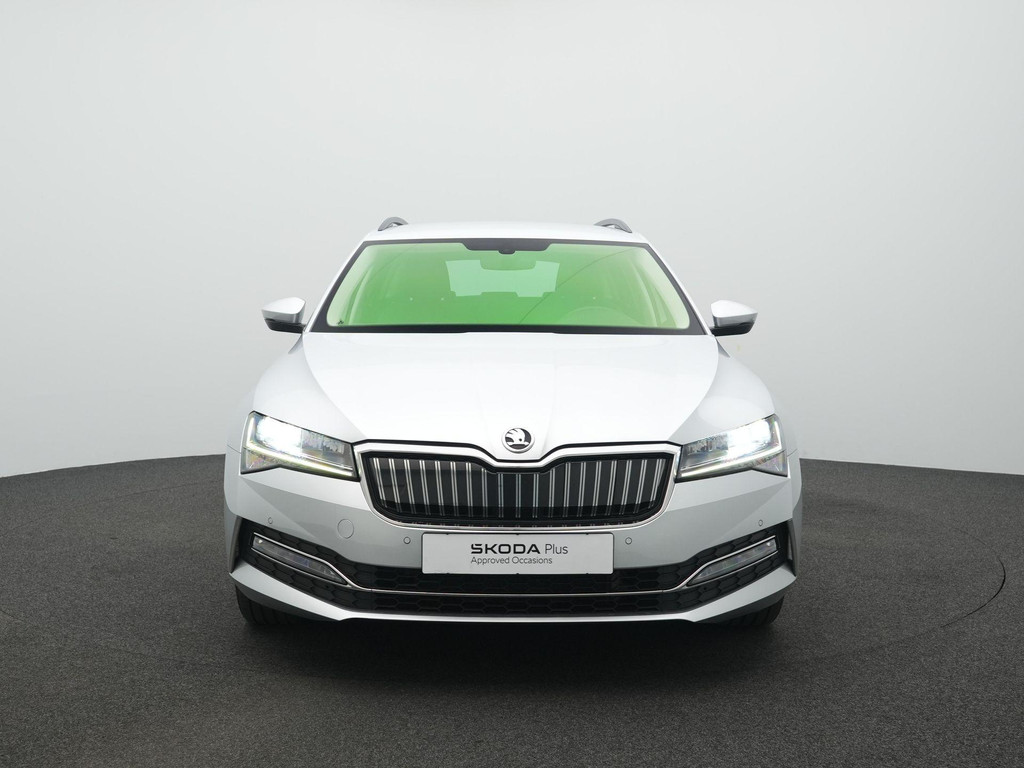 ŠKODA Superb (KRT17J) met abonnement