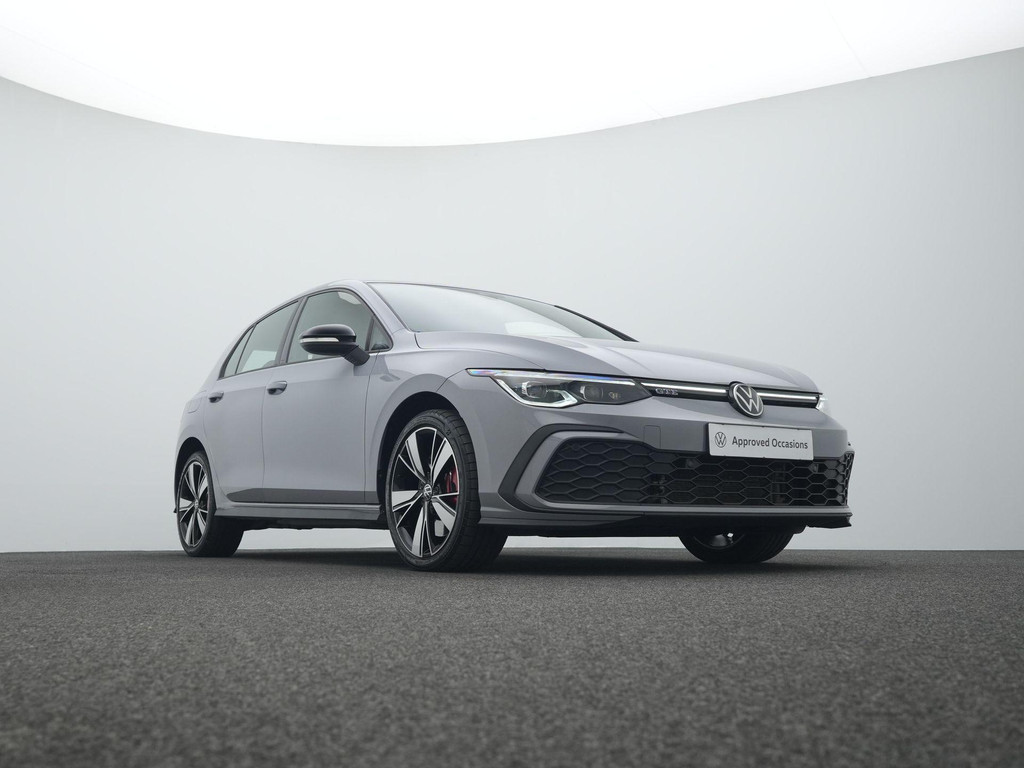 Volkswagen Golf GTE (KRP61N) met abonnement