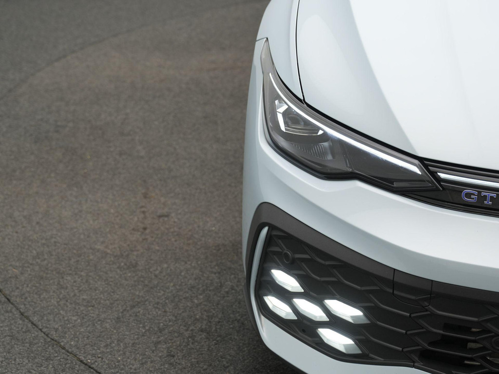 Volkswagen Golf GTE (KDB11G) met abonnement