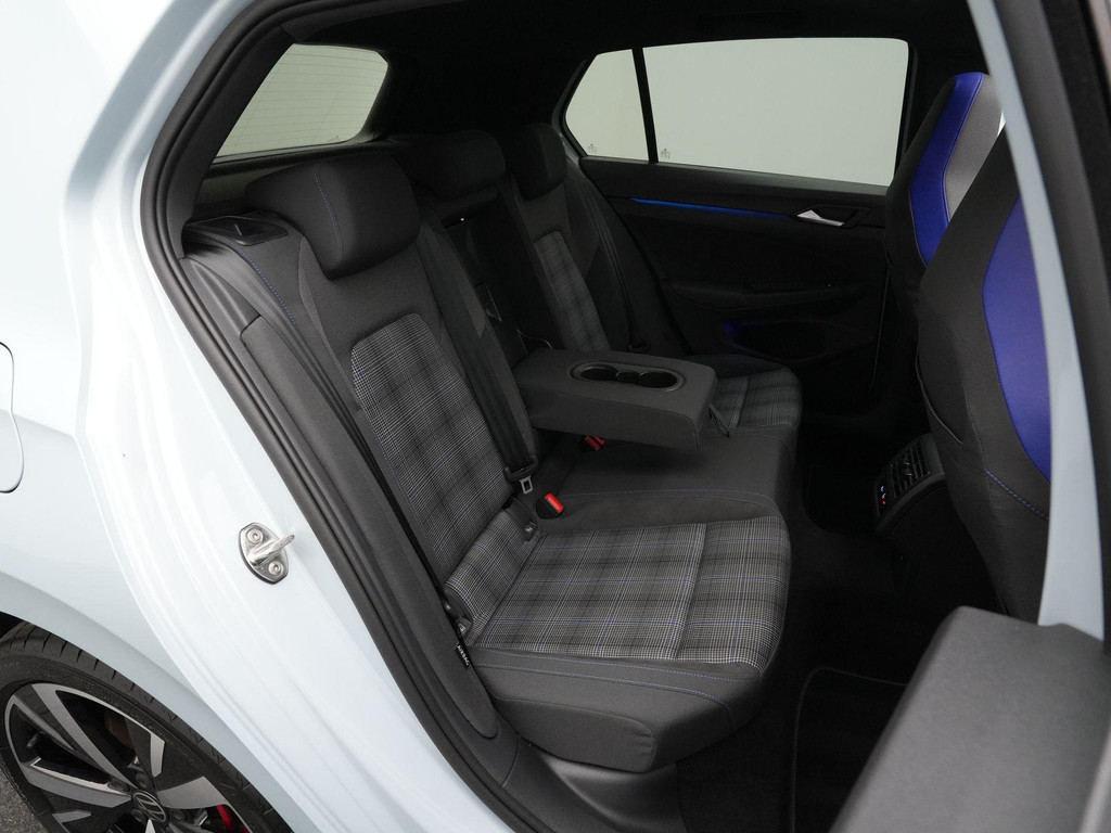 Volkswagen Golf GTE (KDB11G) met abonnement
