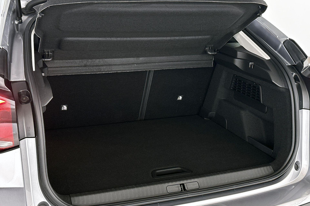 Citroën Ë-C4 (X677TZ) met abonnement