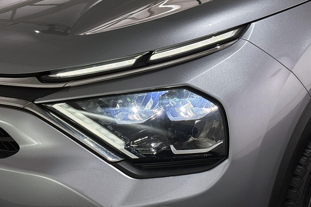 Citroën Ë-C4 (X677TZ) met abonnement