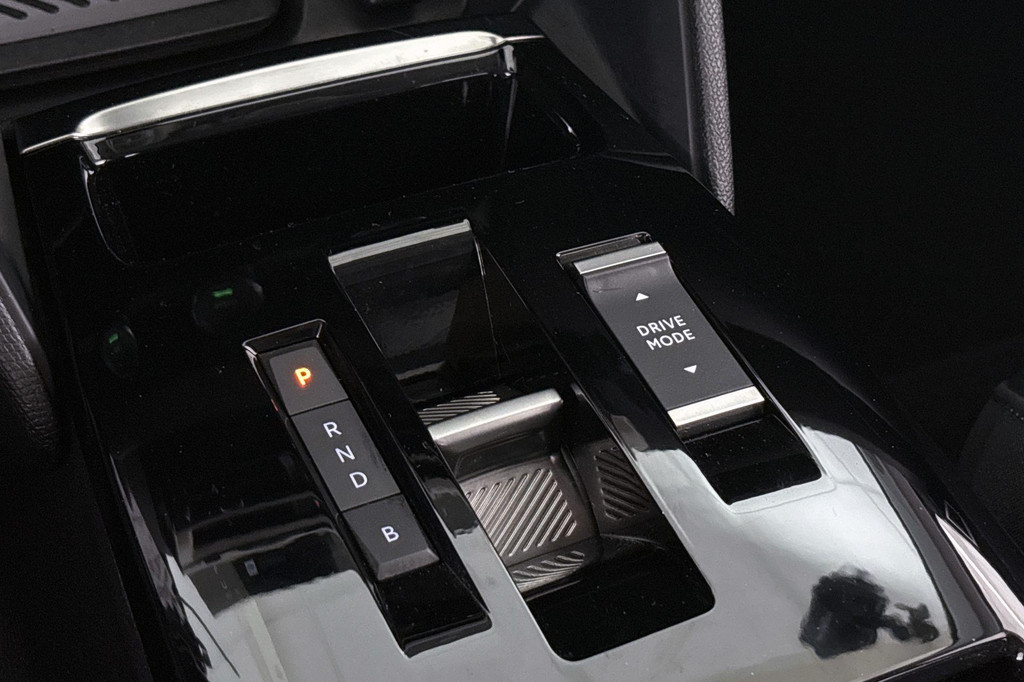 Citroën Ë-C4 (X677TZ) met abonnement