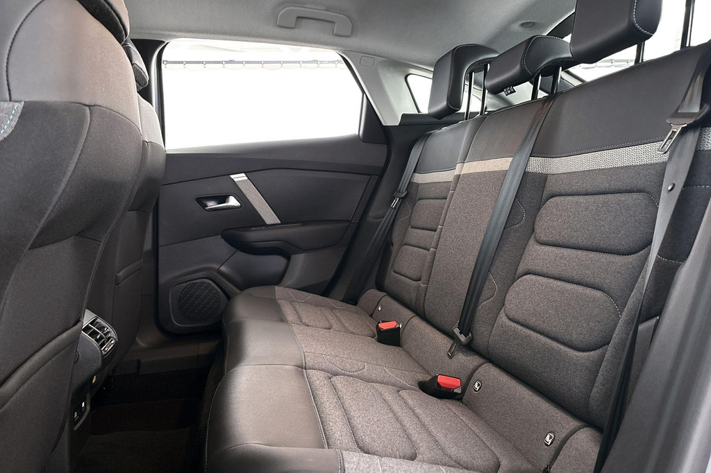 Citroën Ë-C4 (X677TZ) met abonnement