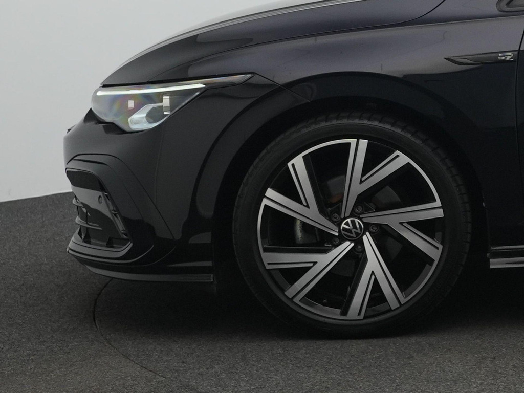 Volkswagen Golf (KRK95K) met abonnement