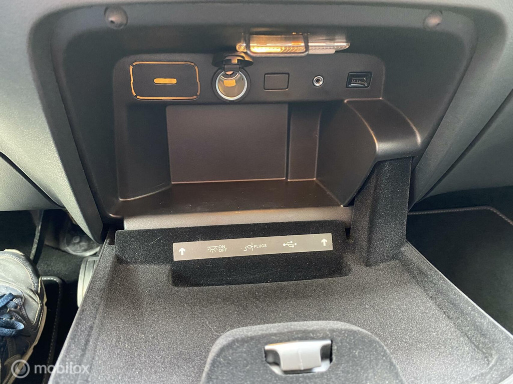 Citroën Grand C4 Picasso (RR576L) met abonnement