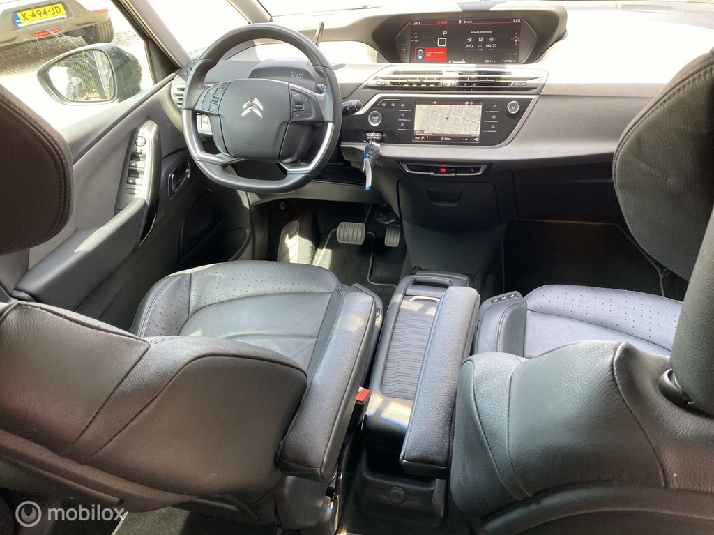 Citroën Grand C4 Picasso (RR576L) met abonnement