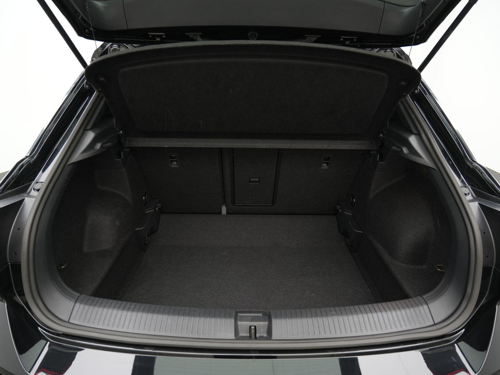Volkswagen T-Roc (KRK48G) met abonnement