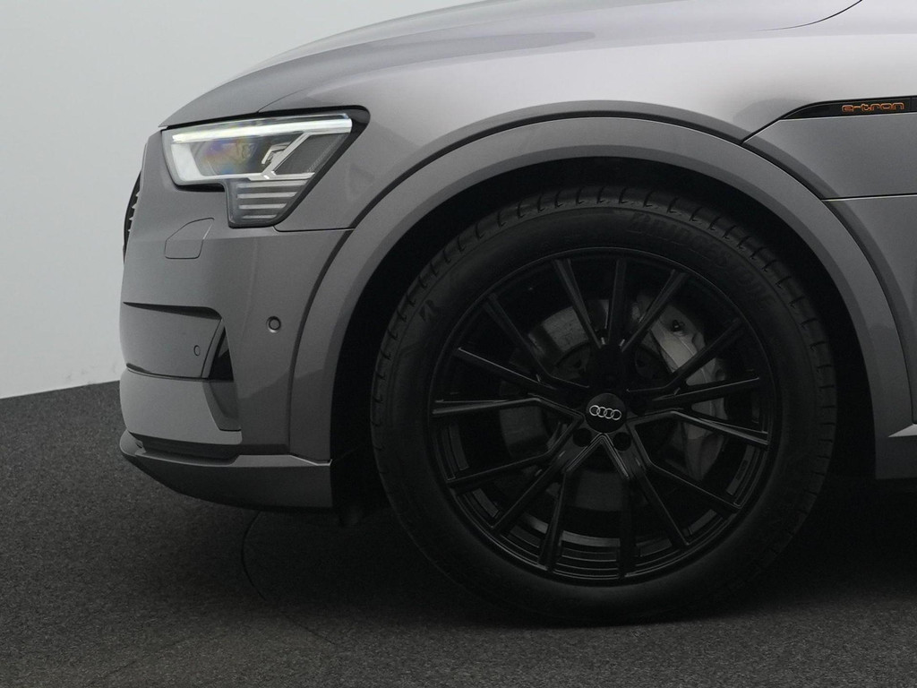 Audi e-tron (P331SJ) met abonnement