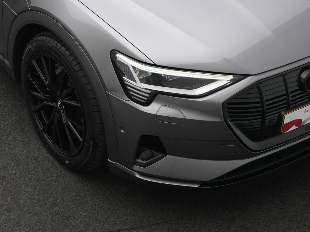 Audi e-tron (P331SJ) met abonnement