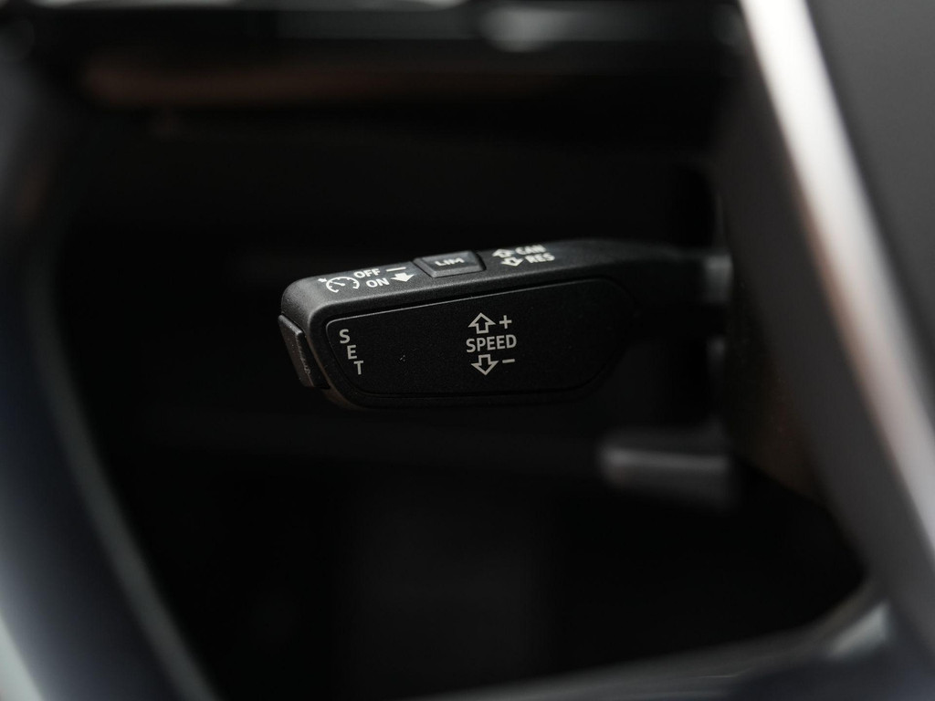 Audi e-tron (P331SJ) met abonnement
