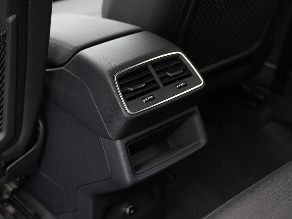 Audi e-tron (P331SJ) met abonnement