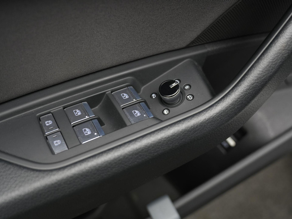 Audi e-tron (P331SJ) met abonnement