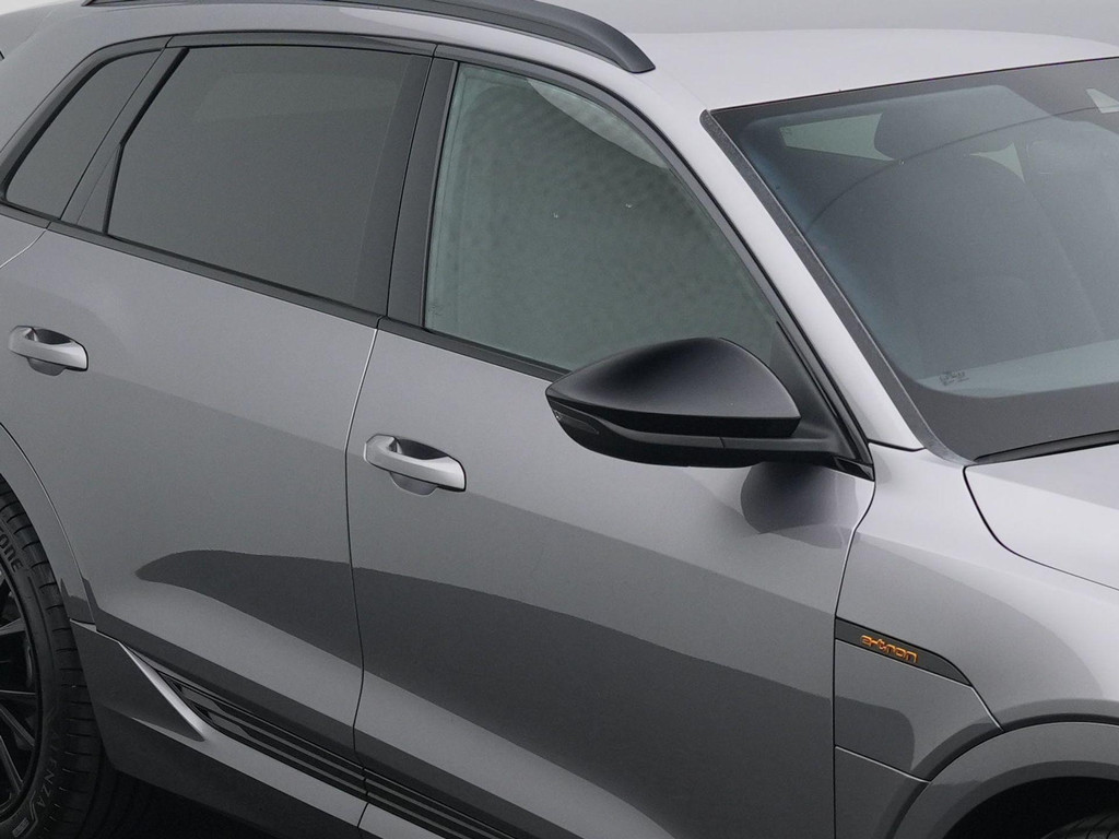 Audi e-tron (P331SJ) met abonnement
