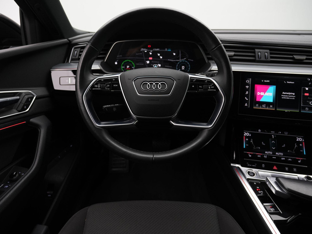Audi e-tron (P331SJ) met abonnement