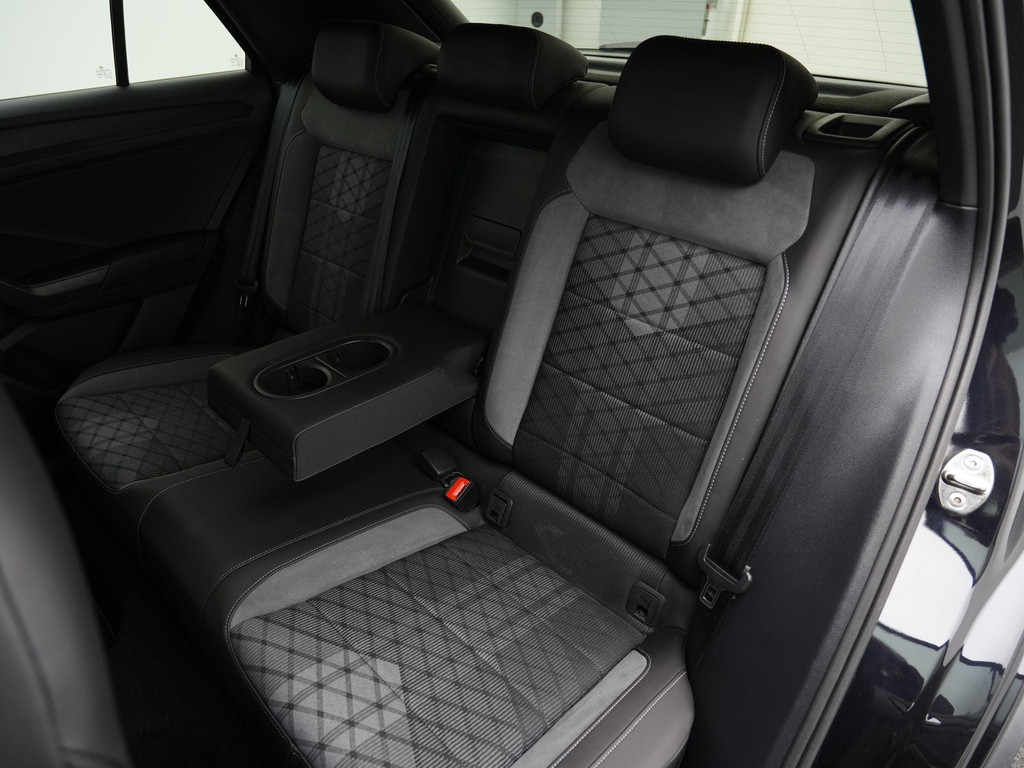 Volkswagen T-Roc (KSG99K) met abonnement