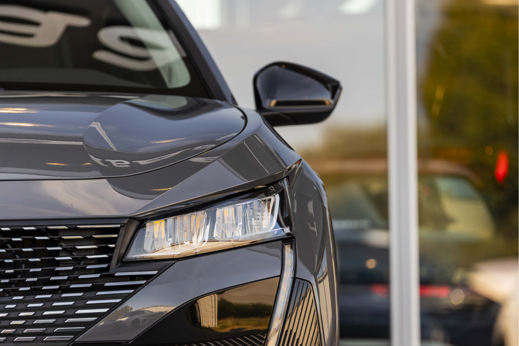 Peugeot 408 (HHK92H) met abonnement