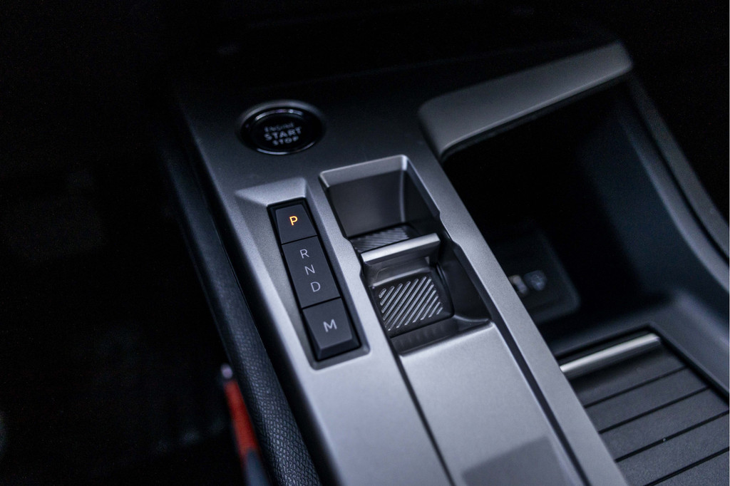 Peugeot 408 (HHK92H) met abonnement