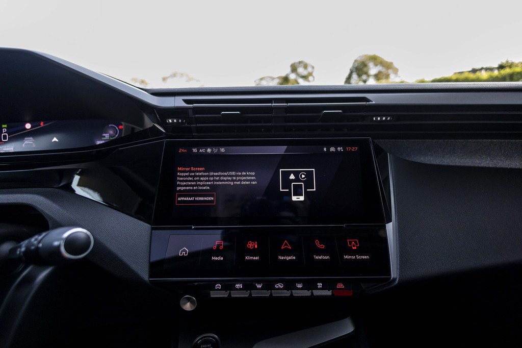 Peugeot 408 (HHK92H) met abonnement
