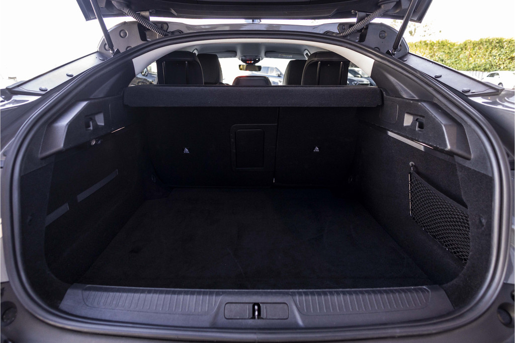 Peugeot 408 (HHK92H) met abonnement