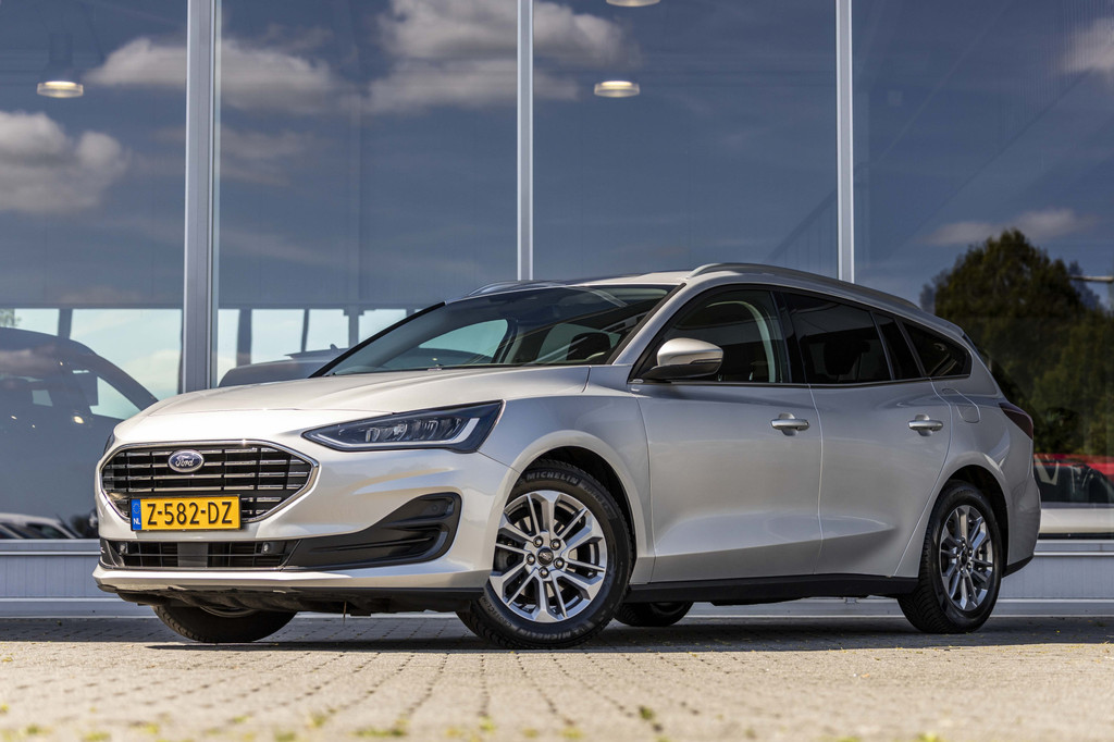 Ford FOCUS Wagon (Z582DZ) met abonnement