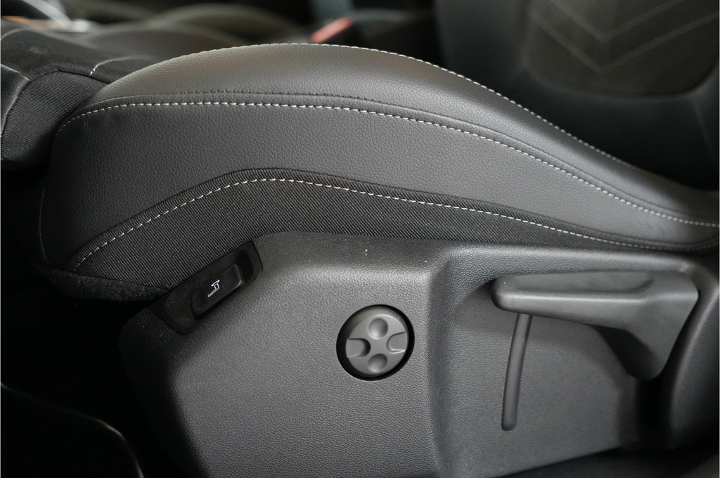 Opel Grandland (KTD32S) met abonnement