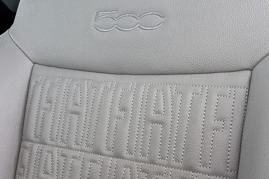 Fiat 500e (KSB39L) met abonnement