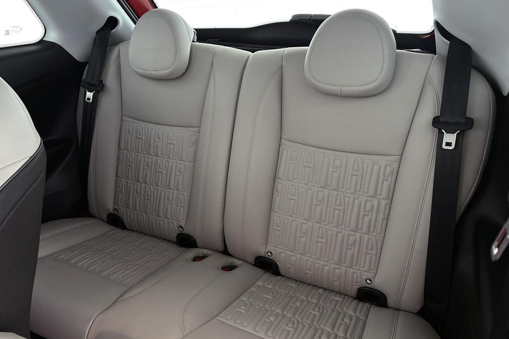 Fiat 500e (KSB39L) met abonnement