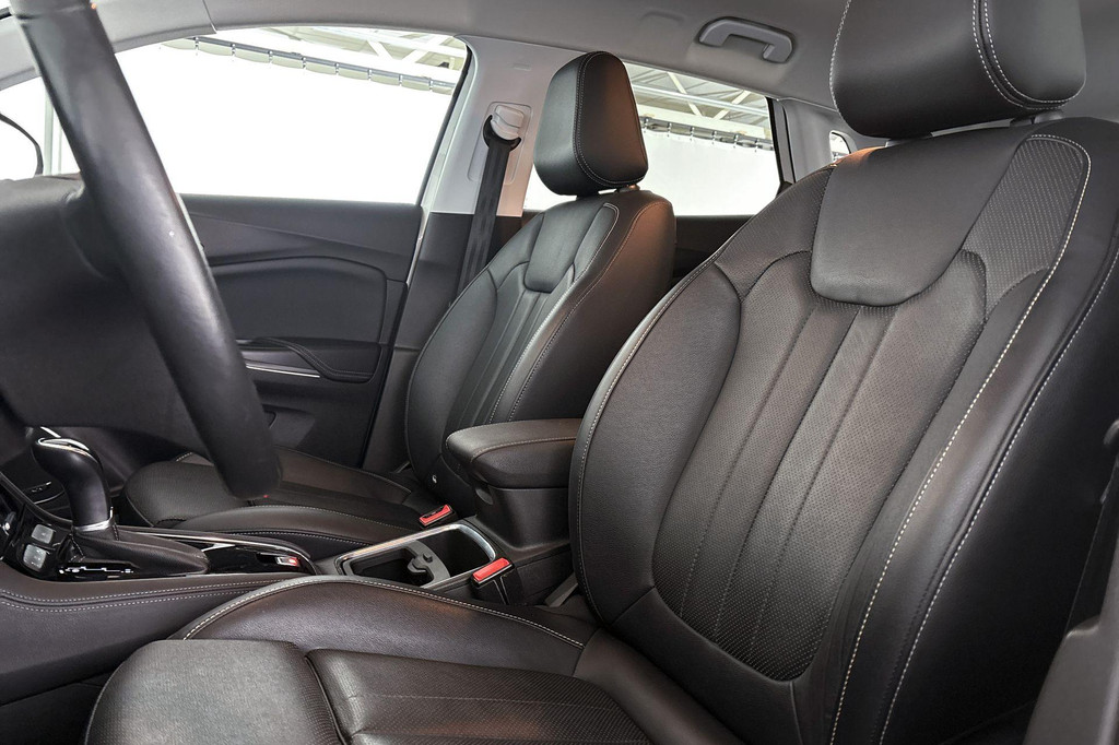 Opel Grandland X (KSX78V) met abonnement