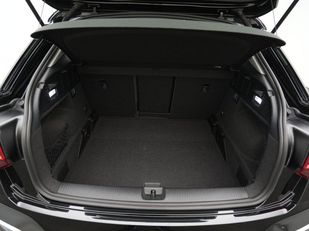 Audi Q2 (L914LL) met abonnement