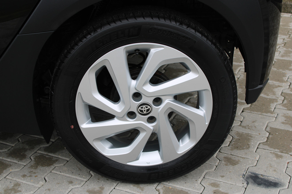 Toyota Aygo X (P309TG) met abonnement
