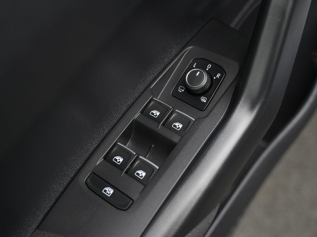 Volkswagen Polo (KSR66H) met abonnement