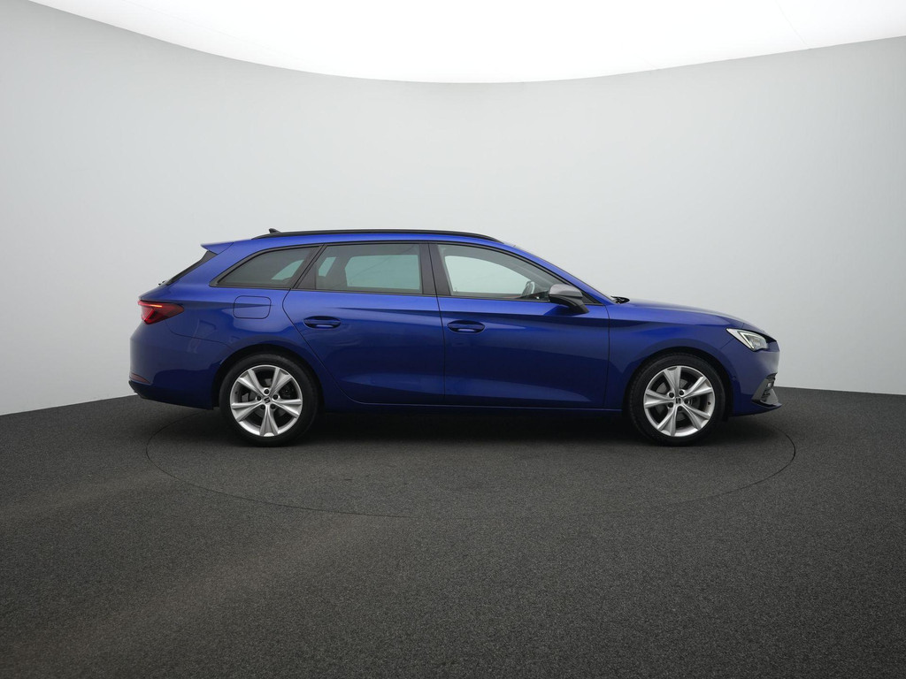 Seat Leon Sportstourer (K939KJ) met abonnement