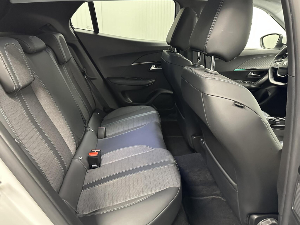 Peugeot 2008 (N996HH) met abonnement