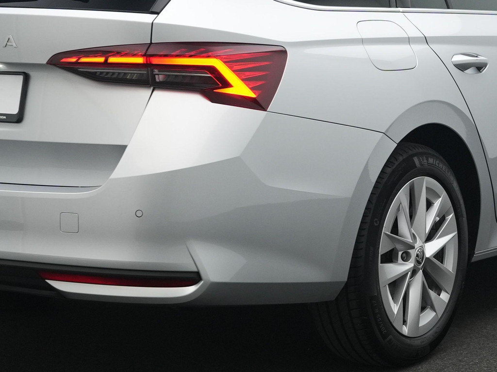 ŠKODA Octavia (GVB91R) met abonnement
