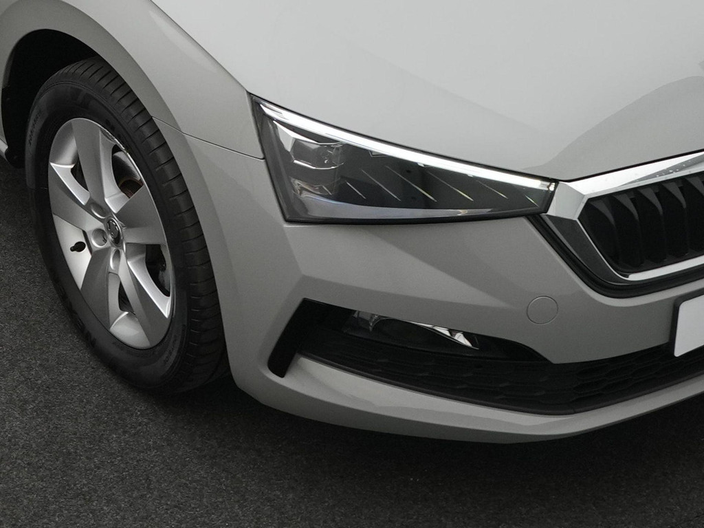 ŠKODA Scala (T637HN) met abonnement
