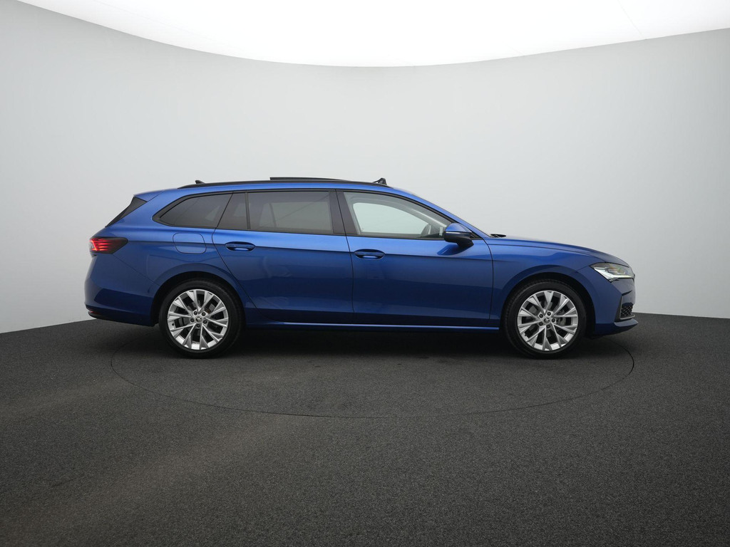 ŠKODA Superb (JLH40B) met abonnement