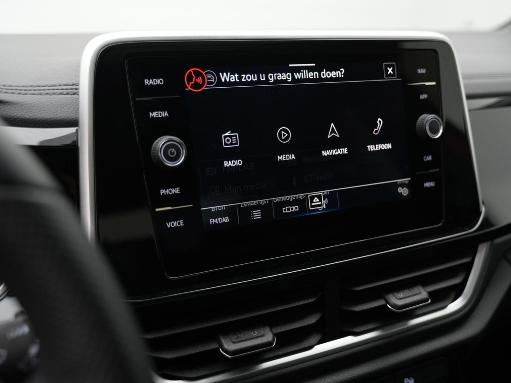 Volkswagen T-Roc (KPV52D) met abonnement