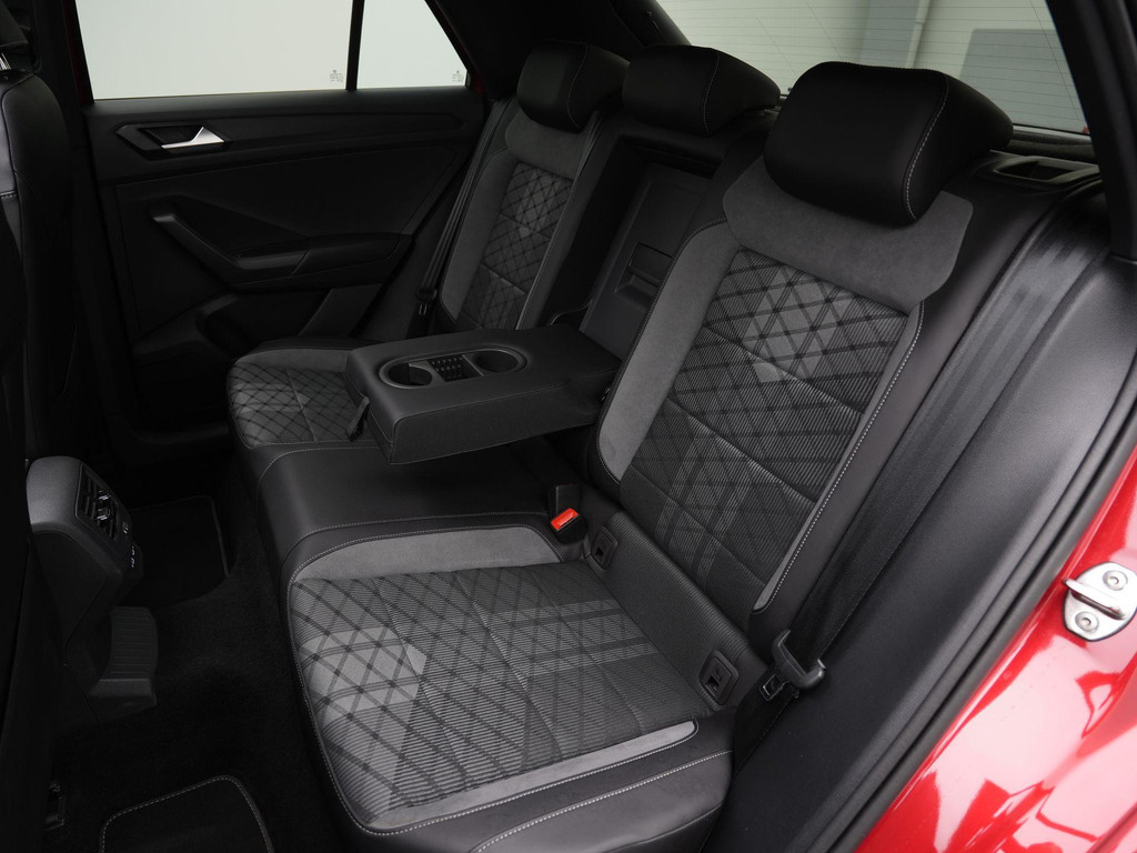 Volkswagen T-Roc (KPV52D) met abonnement