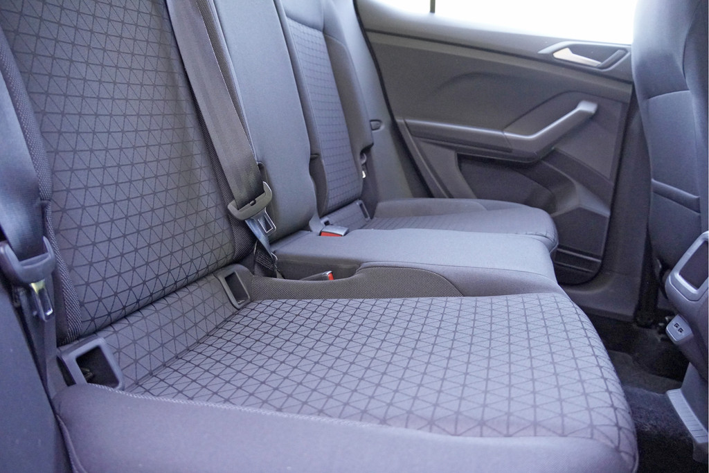 Volkswagen T-Cross (H528ZT) met abonnement
