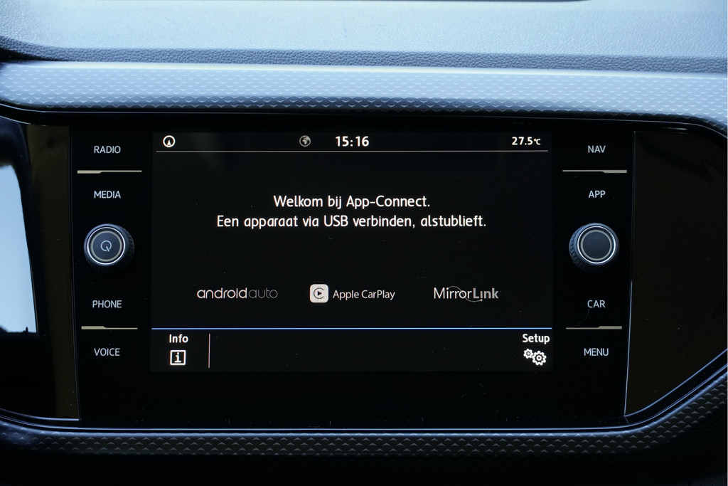 Volkswagen T-Cross (H528ZT) met abonnement