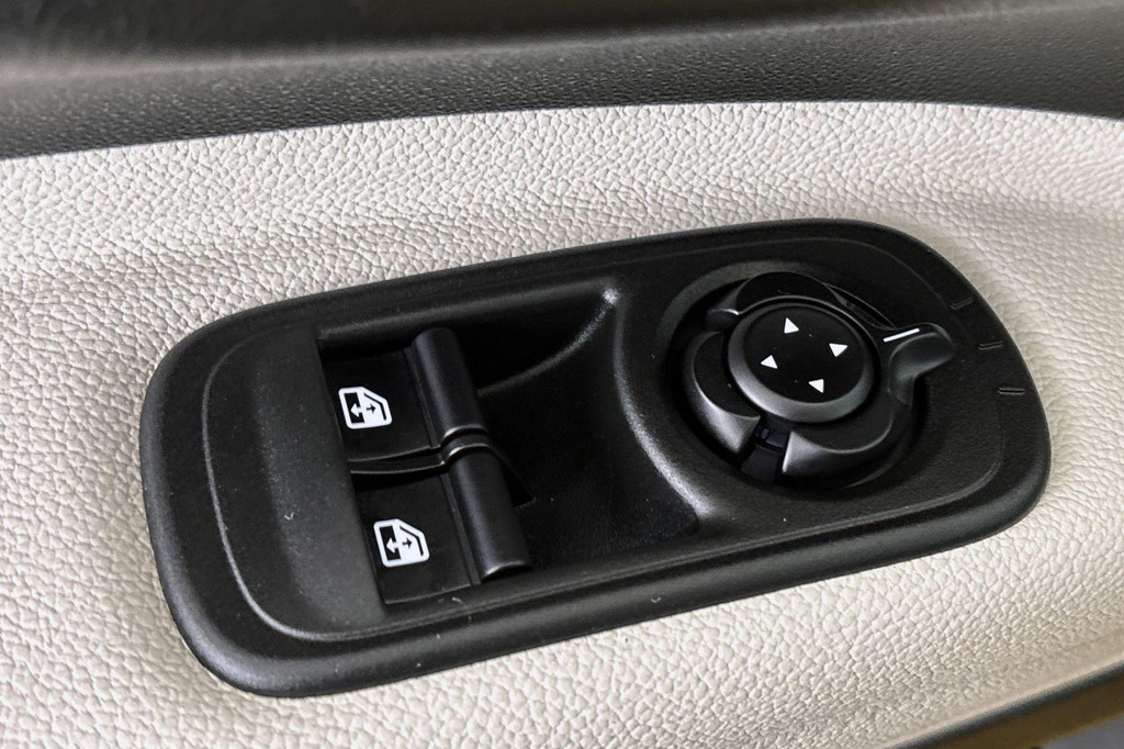 Fiat 500 (KKD64P) met abonnement