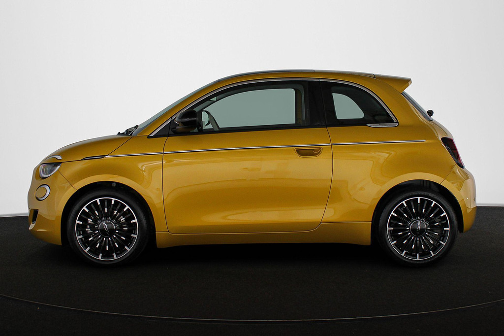 Fiat 500 (KKD64P) met abonnement
