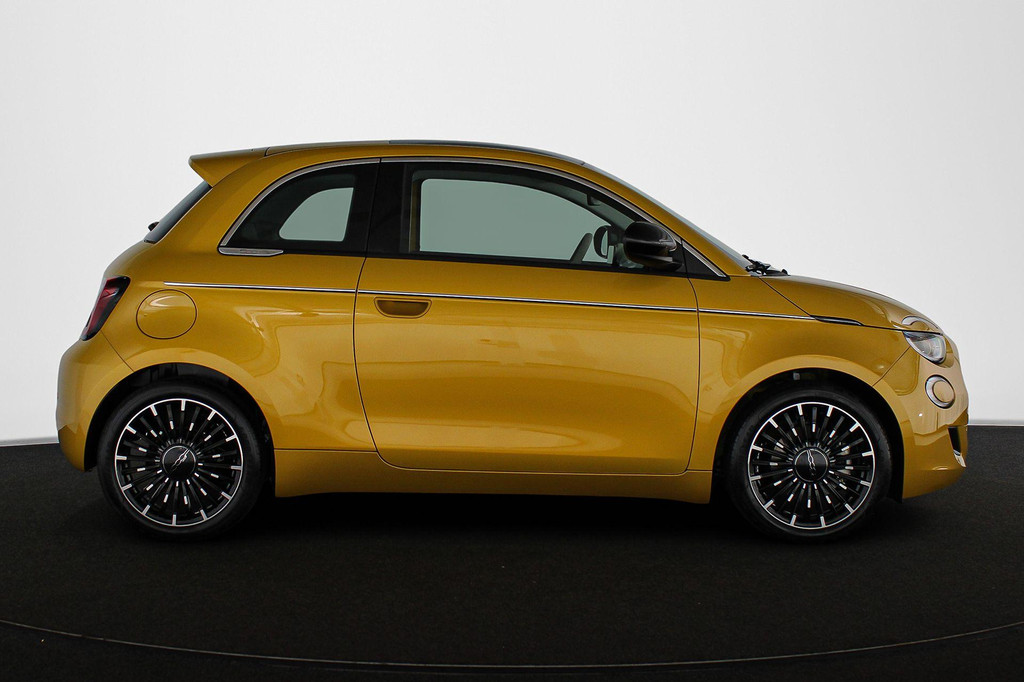 Fiat 500 (KKD64P) met abonnement
