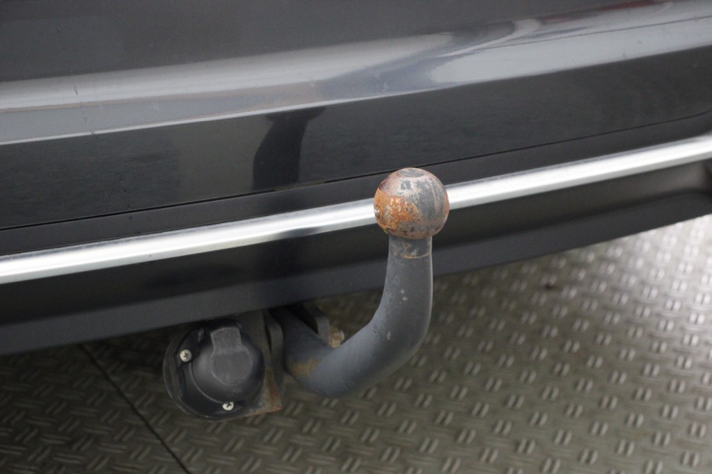 Audi A4 (R213HH) met abonnement