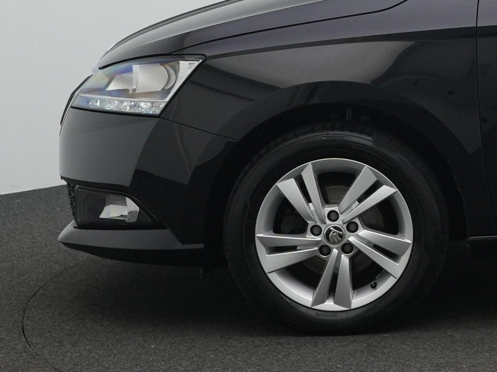 ŠKODA Fabia (L207TB) met abonnement