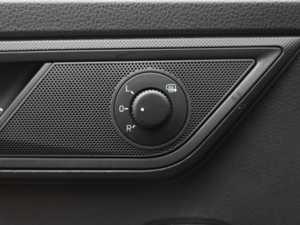 ŠKODA Fabia (L207TB) met abonnement