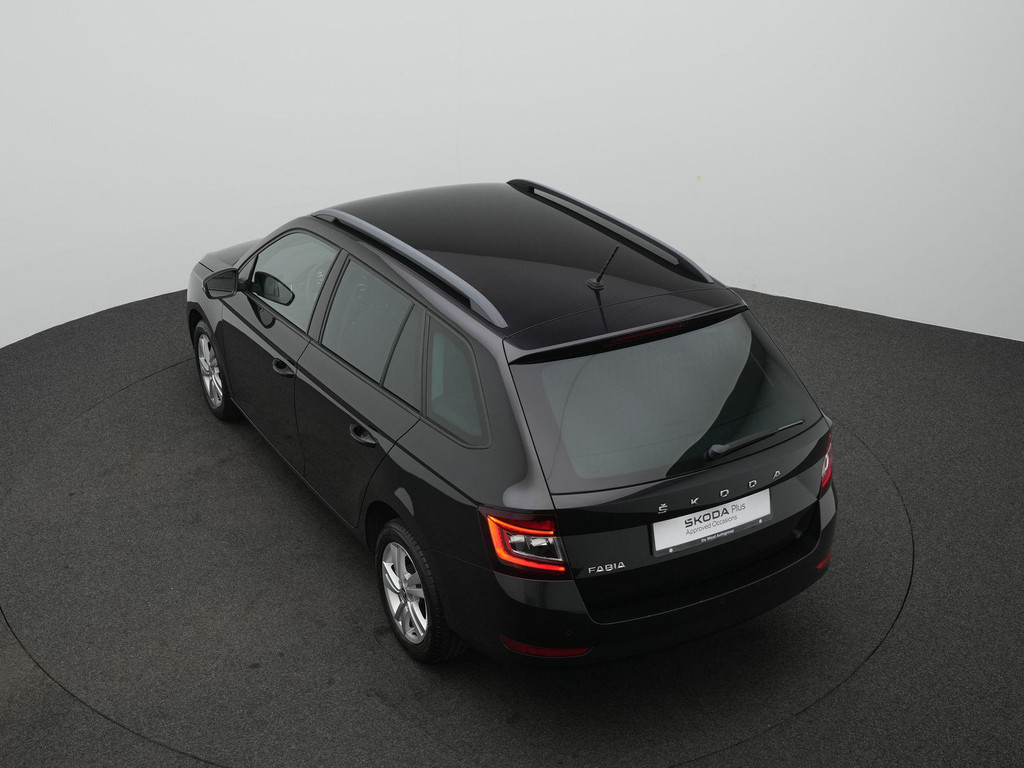 ŠKODA Fabia (L207TB) met abonnement