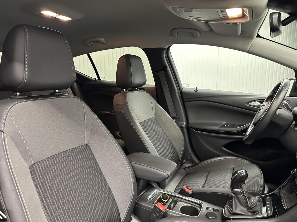 Opel Astra (K964ZS) met abonnement